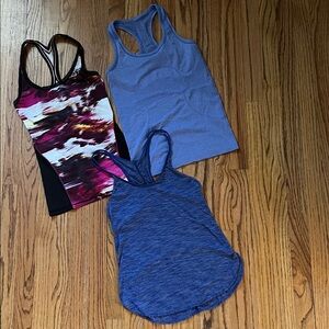 Lululemon Women's Racerback Tank Tops - Blue and Multicolor